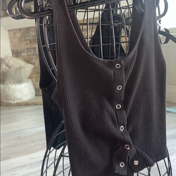 Black Button Down Tank Top - Picture 2 of 3